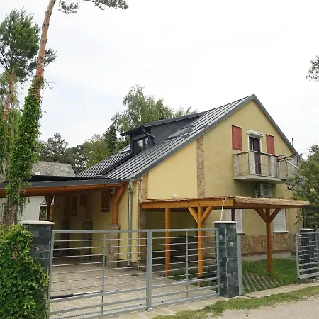 In 34651 Holiday home Balatonfenyves